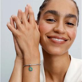 Pandora bedel bicolor klaver vier diamant Charm 763624C01